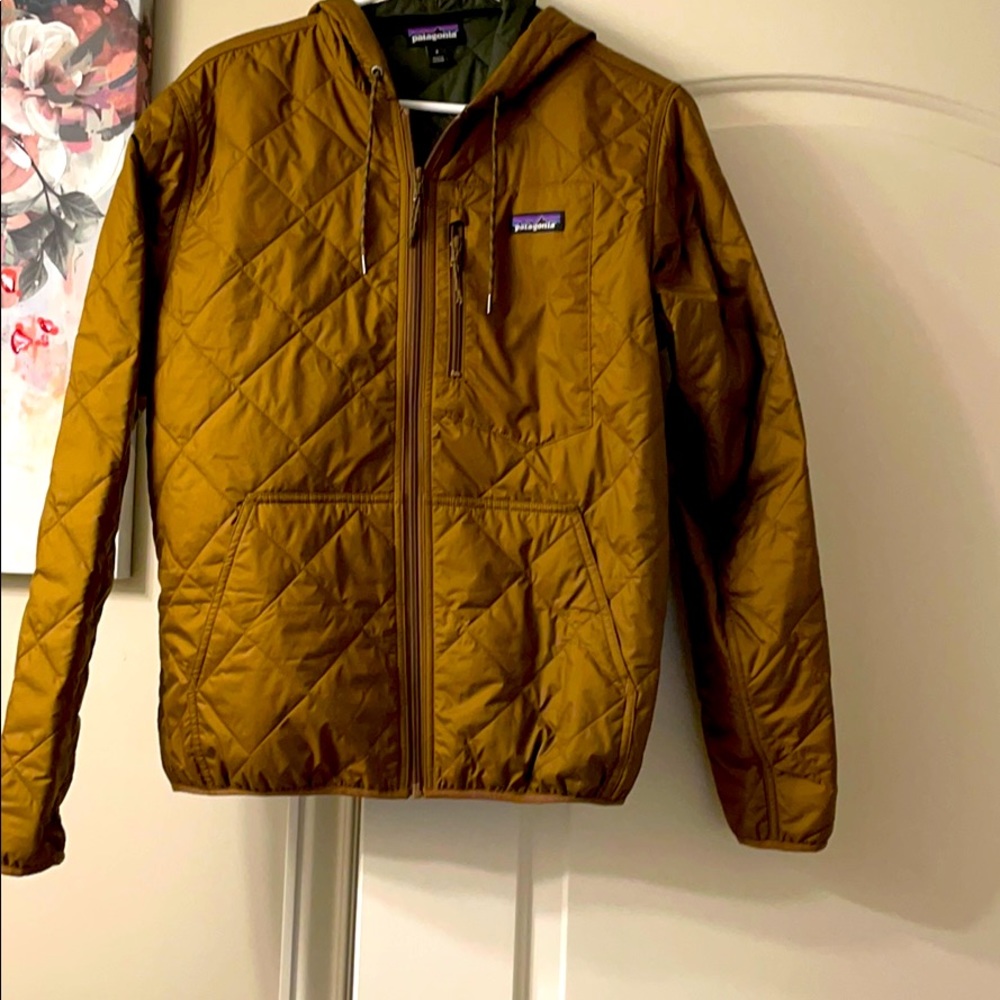 Patagonia quilted diamond bomber hoodie